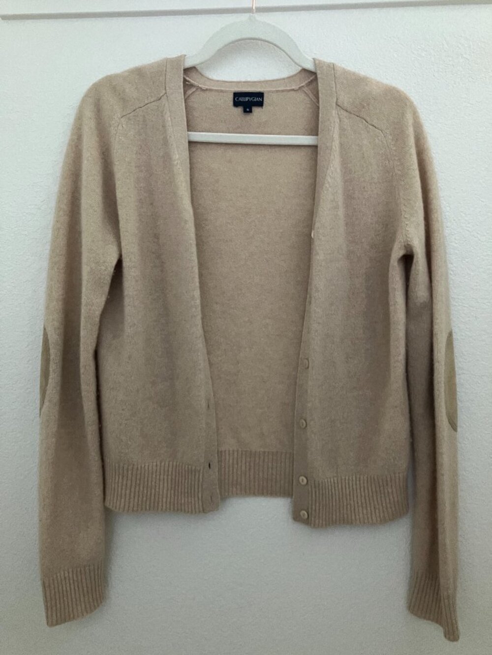 Callipygian Beige Cashmere Cardigan